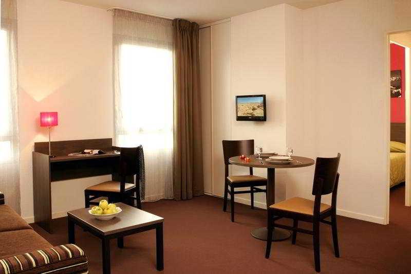 Aparthotel Adagio Access Marseille Saint Charles Bilik gambar